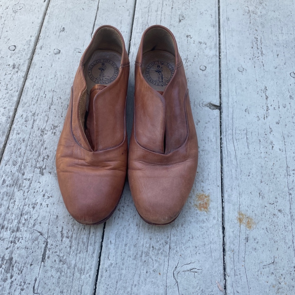Sutro Footwear brown leather oxfords size 6